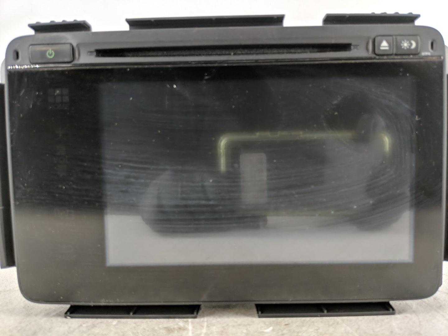 2017 Honda Hr-V Radio AM FM Cd Player Receiver Replacement P/N:39100-T7W-A210-M1 Fits OEM Used Auto Parts - Oemusedautoparts