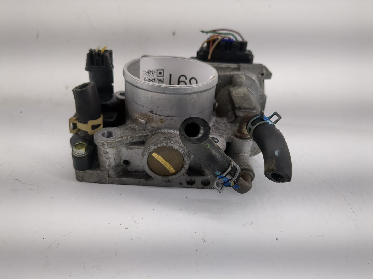 2016-2022 Honda Hr-V Throttle Body Fits Fits 2012 2013 2014 2015 2016 2017 2018 2019 2020 2021 2022 OEM Used Auto Parts - Oe
