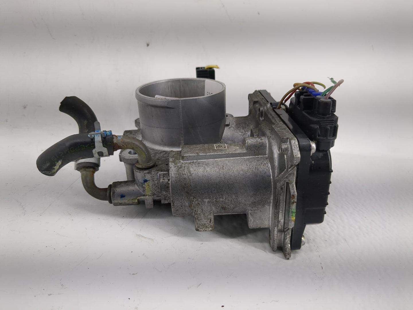 2016-2022 Honda Hr-V Throttle Body Fits Fits 2012 2013 2014 2015 2016 2017 2018 2019 2020 2021 2022 OEM Used Auto Parts - Oe