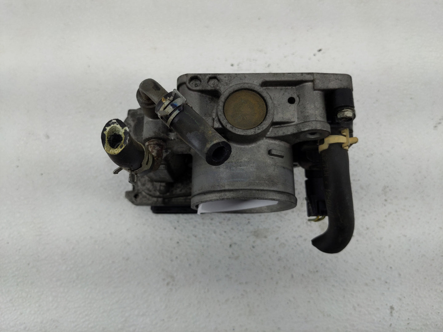 2016-2022 Honda Hr-V Throttle Body Fits Fits 2012 2013 2014 2015 2016 2017 2018 2019 2020 2021 2022 OEM Used Auto Parts - Oe