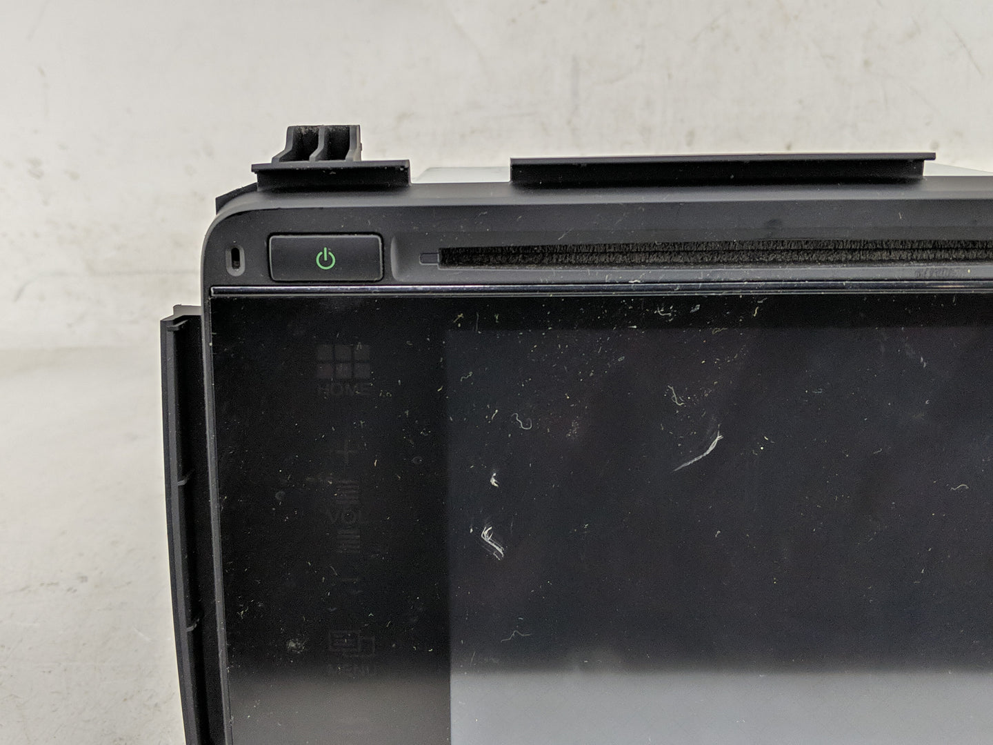 2017 Honda Hr-V Radio AM FM Cd Player Receiver Replacement P/N:39100-T7W-A210-M1 Fits OEM Used Auto Parts - Oemusedautoparts