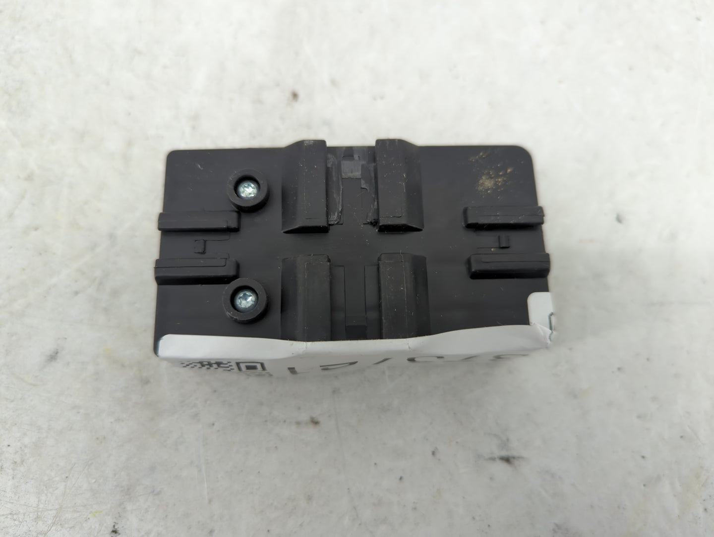 2016-2018 Honda Hr-v Chassis Control Module Ccm Bcm Body Control - Oemusedautoparts1.com