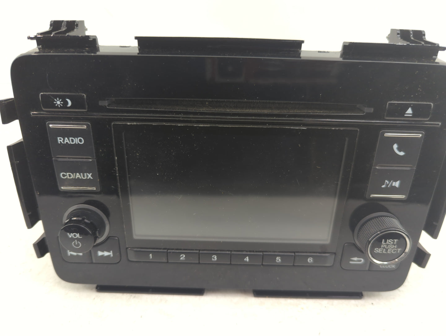 2017 Honda Hr-V Radio AM FM Cd Player Receiver Replacement P/N:39100-T7W-A81 Fits OEM Used Auto Parts - Oemusedautoparts1.co