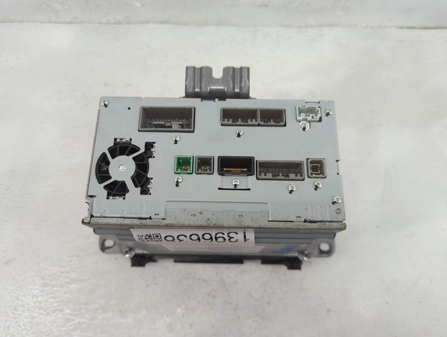 2017 Honda Hr-V Radio AM FM Cd Player Receiver Replacement P/N:39100-T7W-A210-M1 Fits OEM Used Auto Parts - Oemusedautoparts