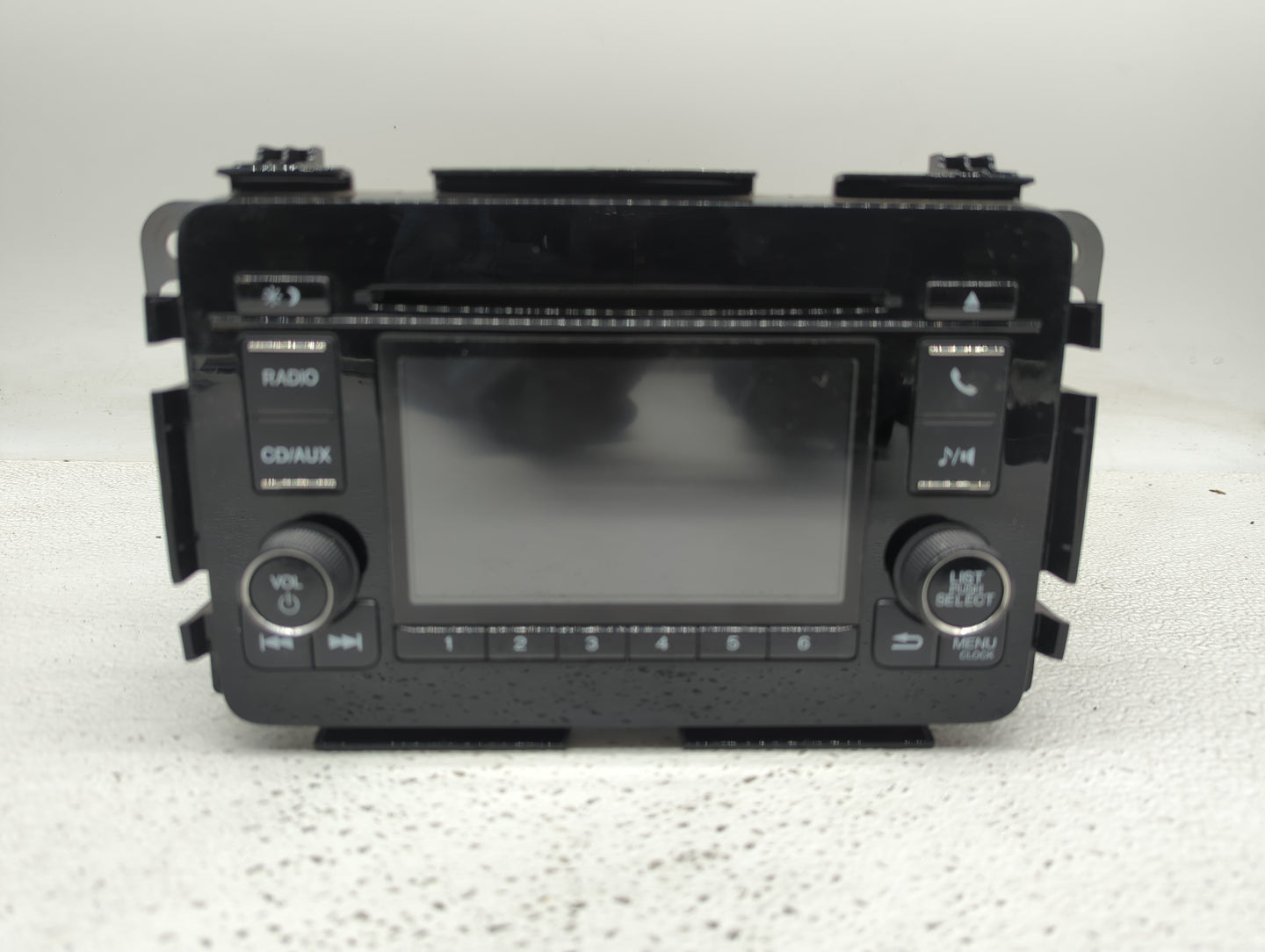 2017 Honda Hr-V Radio AM FM Cd Player Receiver Replacement P/N:39100-T7W-A81 Fits OEM Used Auto Parts - Oemusedautoparts1.co