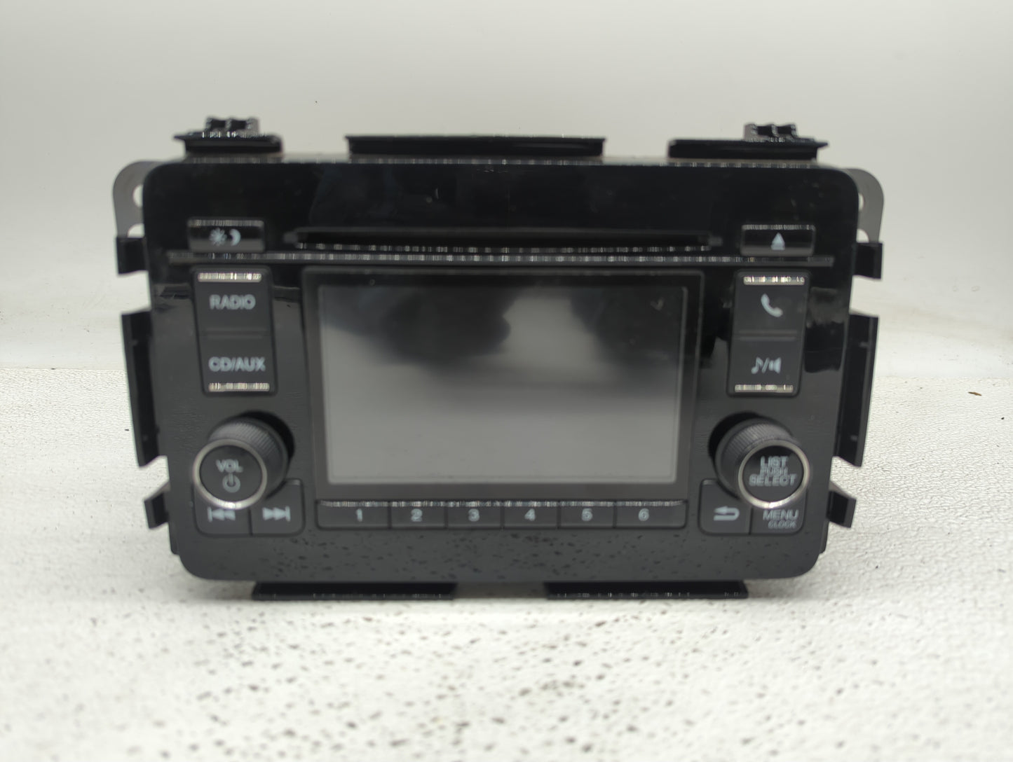 2017 Honda Hr-V Radio AM FM Cd Player Receiver Replacement P/N:39100-T7W-A81 Fits OEM Used Auto Parts - Oemusedautoparts1.co