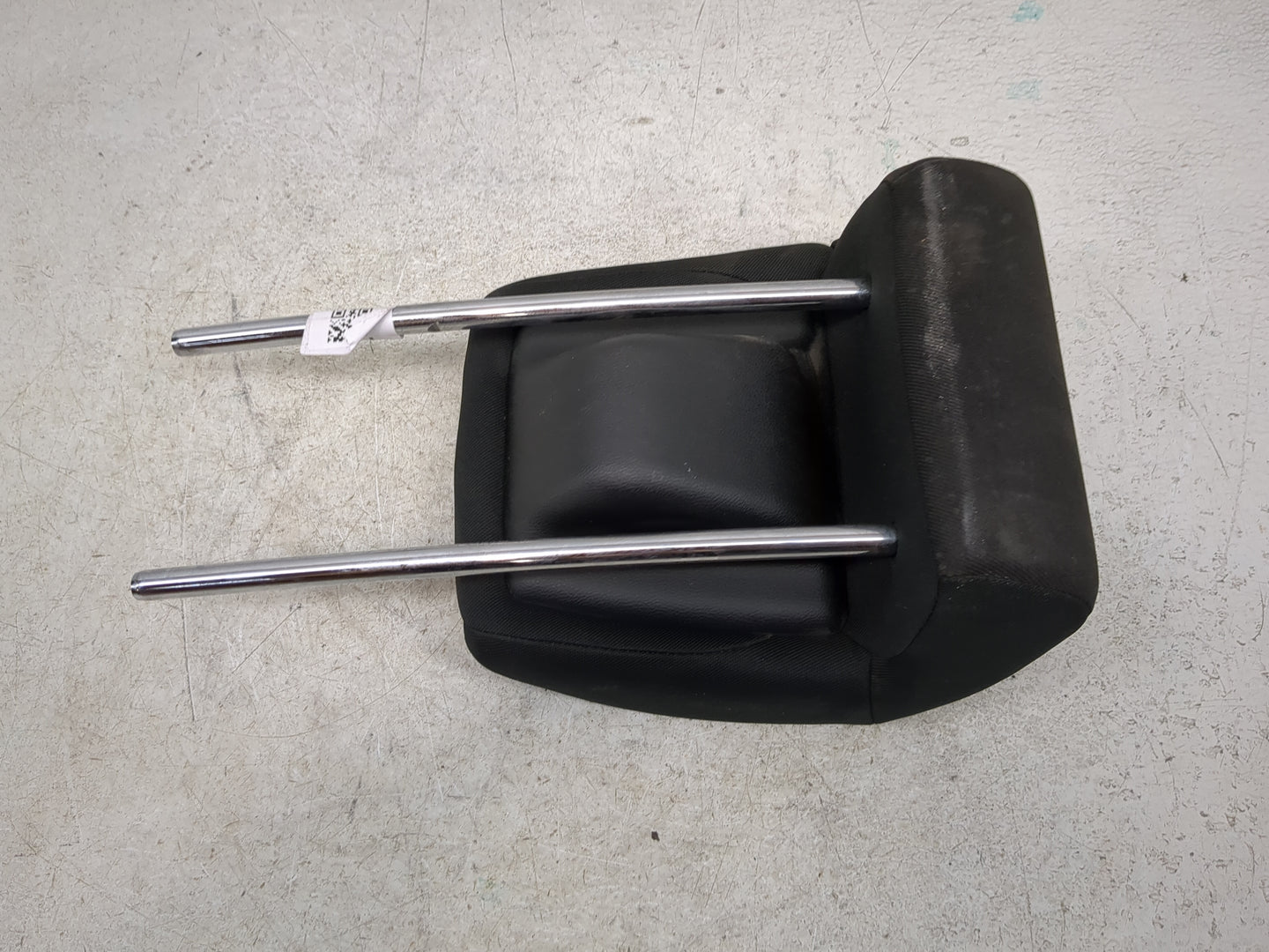 2016-2022 Honda Hr-v Headrest Head Rest Front Driver Seat Black - Oemusedautoparts1.com
