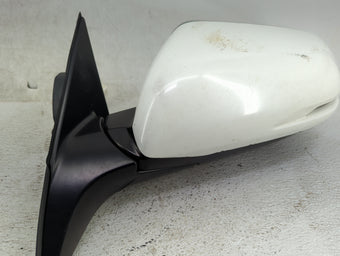 compare product 2017 Honda Hr-V Driver Side View Mirror - Left Door Mirror OEM Used