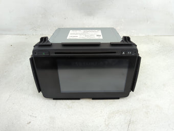 compare product 2017 Honda Hr-V Radio AM FM Cd Player Receiver Replacement P/N:39100-T7W-A620-M1 NVF-8538, 30009424, QDPG009424US Fits OEM Used Auto Parts