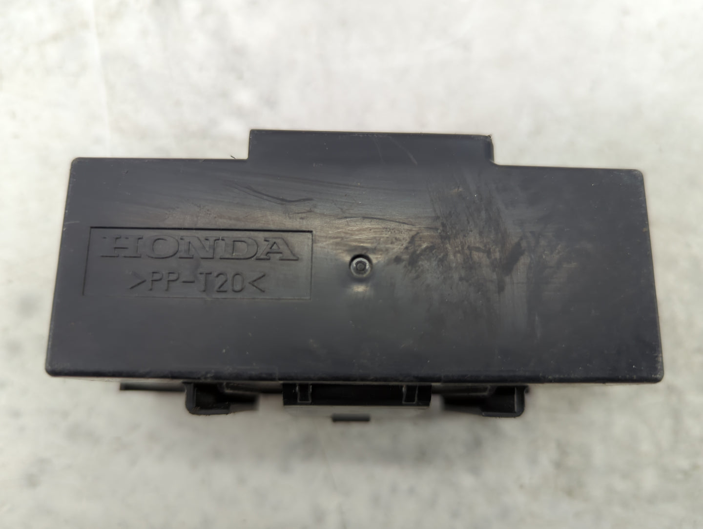 2016-2018 Honda Hr-v Body Control Module Bcm - Oemusedautoparts1.com