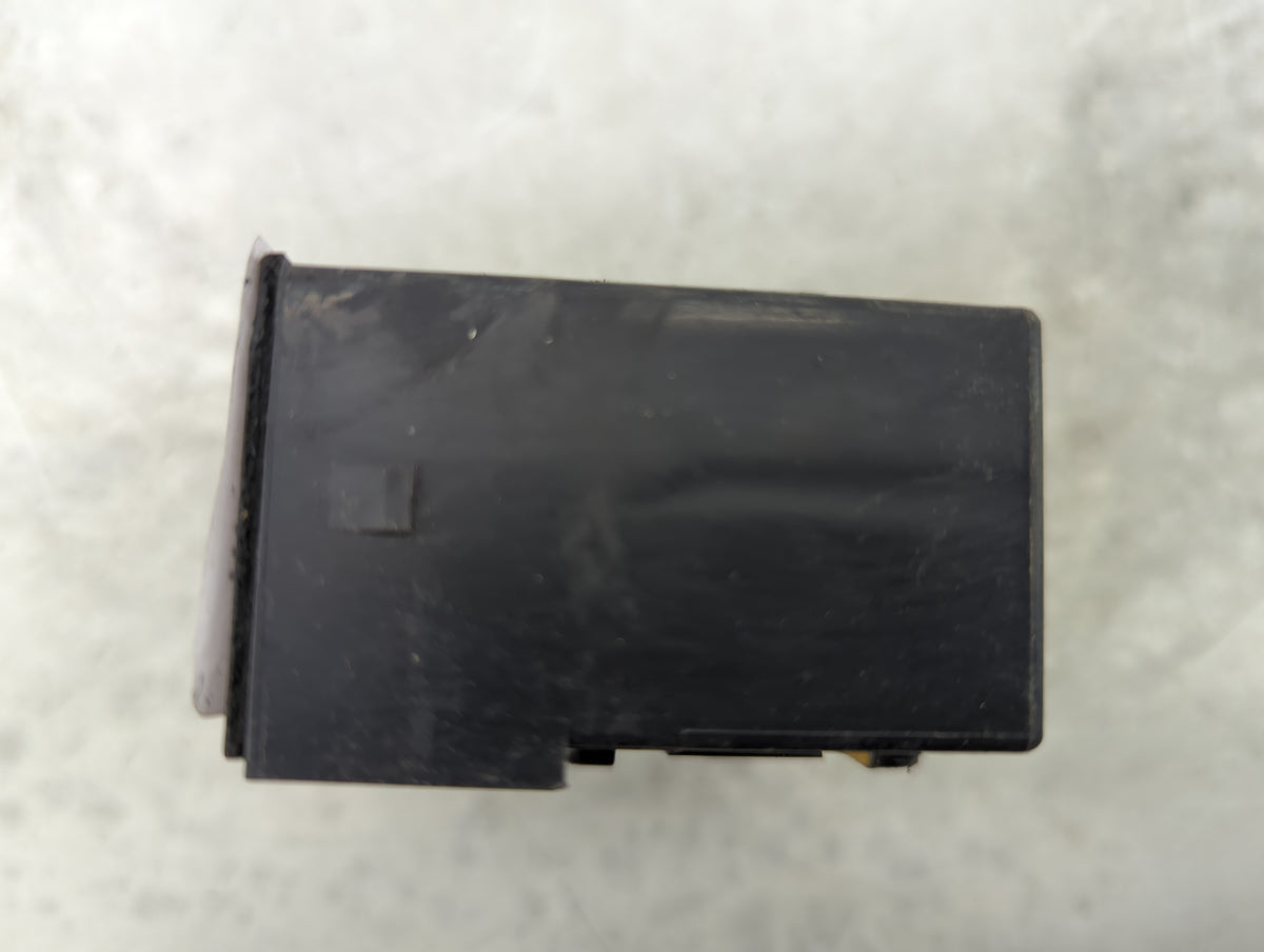 2016-2018 Honda Hr-v Body Control Module Bcm - Oemusedautoparts1.com