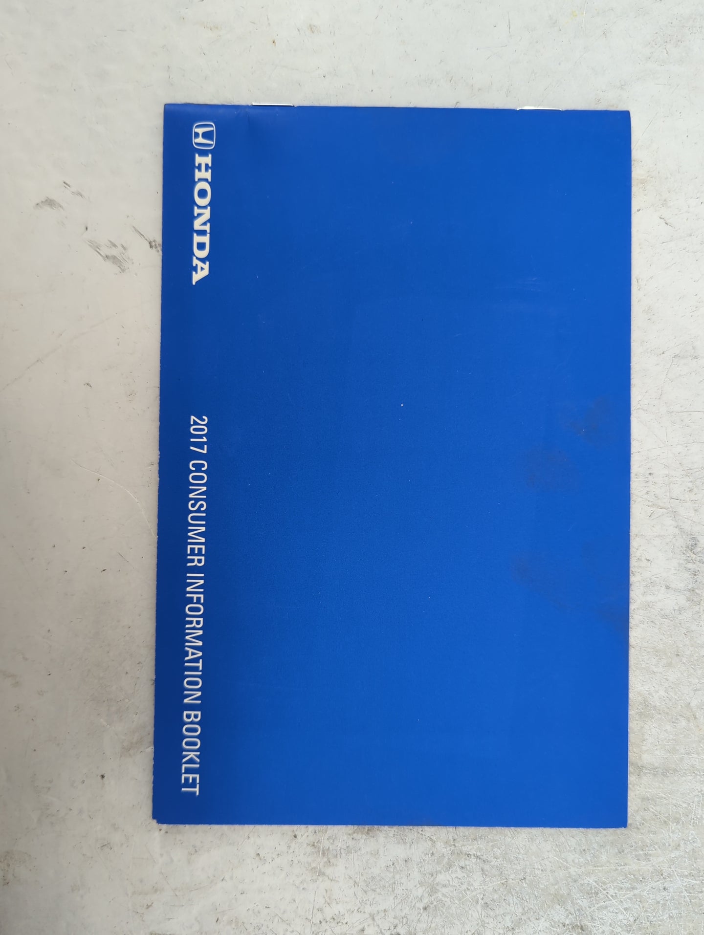 2017 Honda Hr-V Owners Manual Book Guide P/N:A0G05273 31T7AG11, 00X31-T7A-G111 OEM Used Auto Parts - Oemusedautoparts1.com