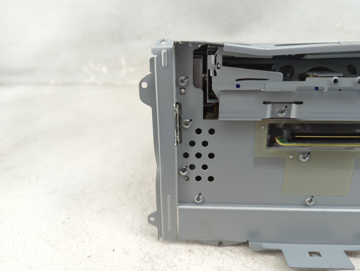 2017 Honda Hr-V Radio AM FM Cd Player Receiver Replacement P/N:39100-T7W-A210-M1 CVH-7738, AJDK082 Fits OEM Used Auto Parts 