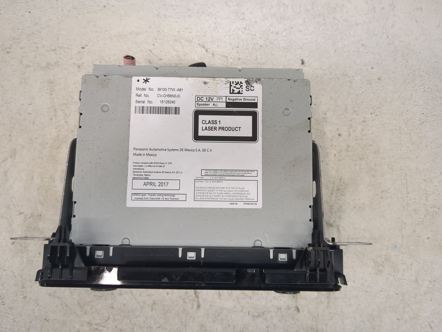2017-2017 Honda Hr-v Radio Display Info Screen Oem 1468254 - Oemusedautoparts1.com