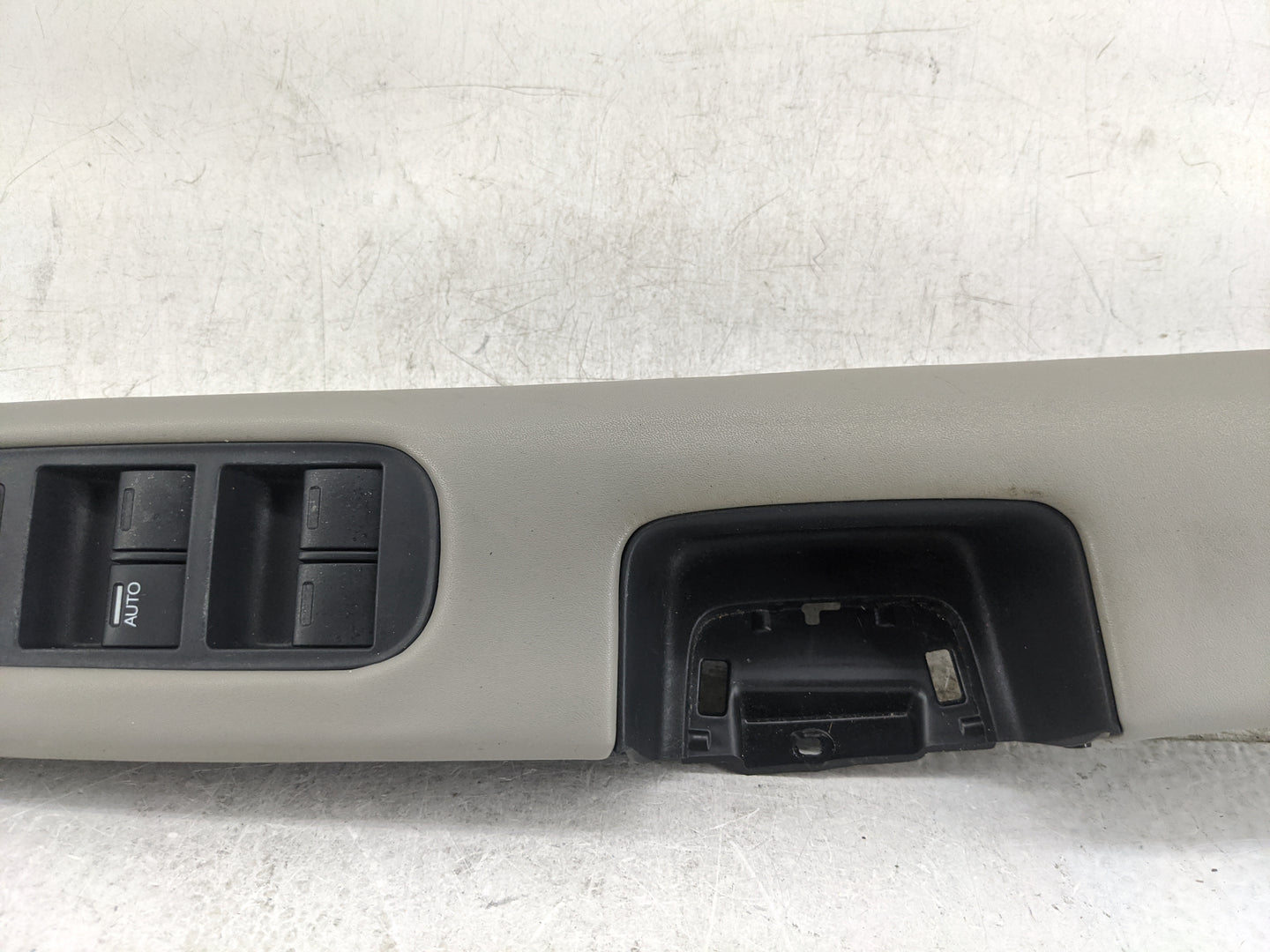 2016-2022 Honda Hr-V Master Power Window Switch Replacement Driver Side Left P/N:61022071 Fits OEM Used Auto Parts - Oemused
