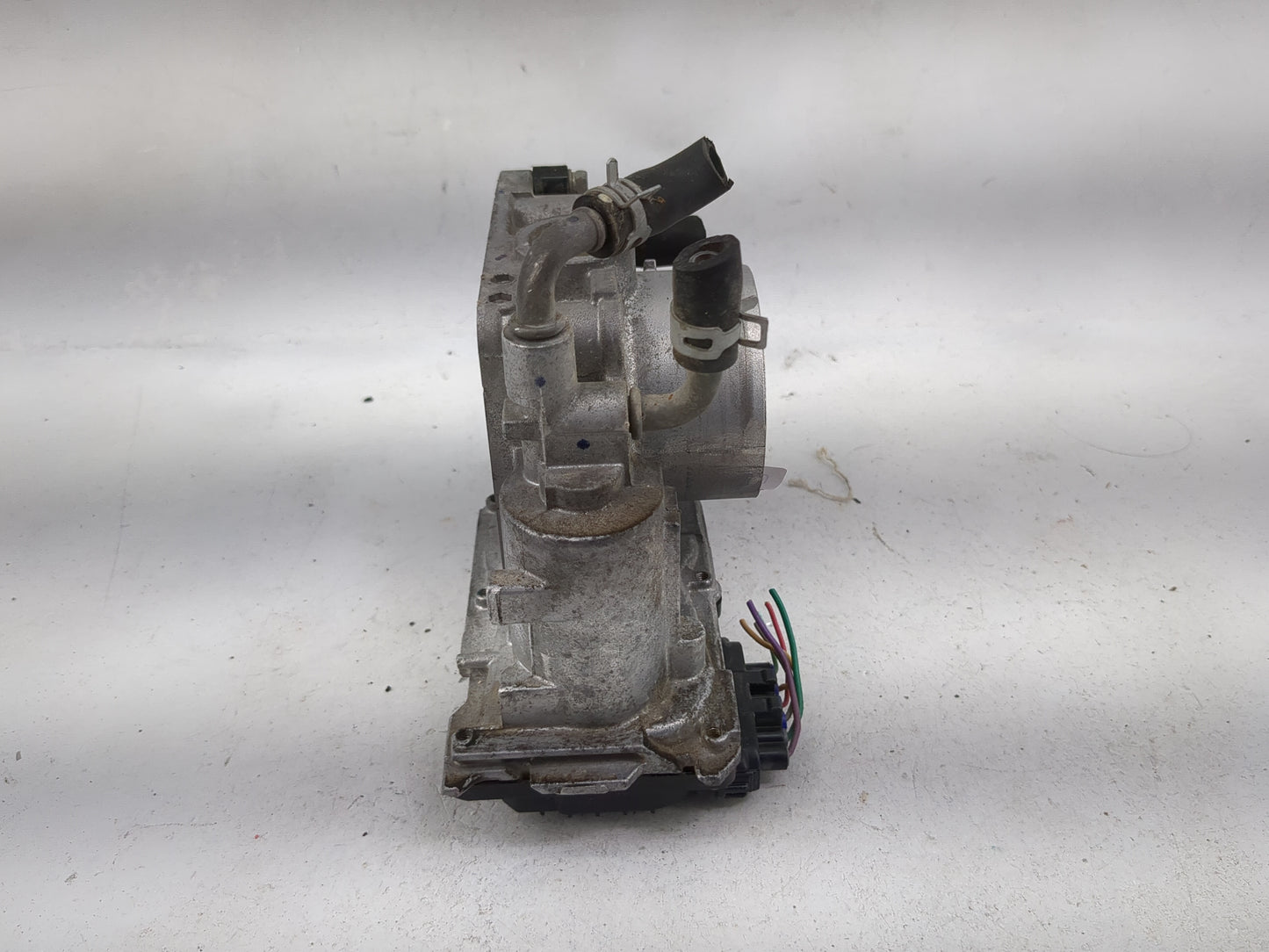 2016-2022 Honda Hr-V Throttle Body Fits Fits 2012 2013 2014 2015 2016 2017 2018 2019 2020 2021 2022 OEM Used Auto Parts - Oe