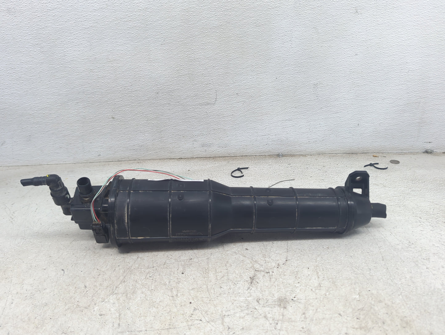 2017 Honda Hr-v Fuel Vapor Charcoal Canister - Oemusedautoparts1.com