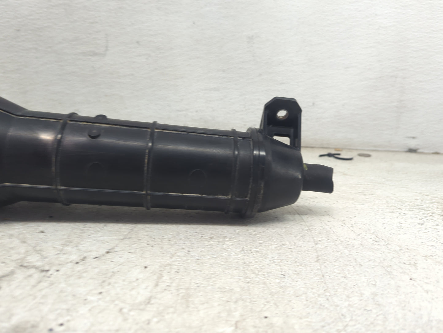 2017 Honda Hr-v Fuel Vapor Charcoal Canister - Oemusedautoparts1.com