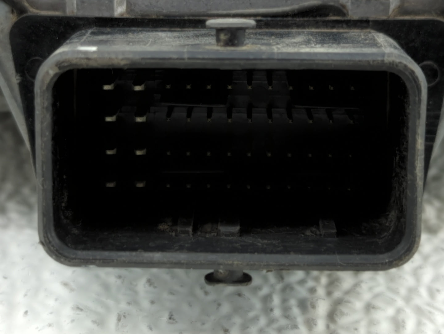 2017 Honda Hr-V PCM Engine Control Computer ECU ECM PCU OEM P/N:37820-51M-C61 37820-51M-C62 Fits OEM Used Auto Parts - Oemus