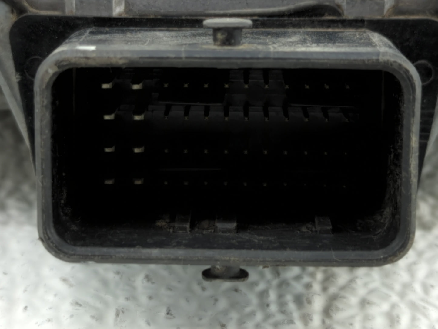 2017 Honda Hr-V PCM Engine Control Computer ECU ECM PCU OEM P/N:37820-51M-C61 37820-51M-C62 Fits OEM Used Auto Parts - Oemus