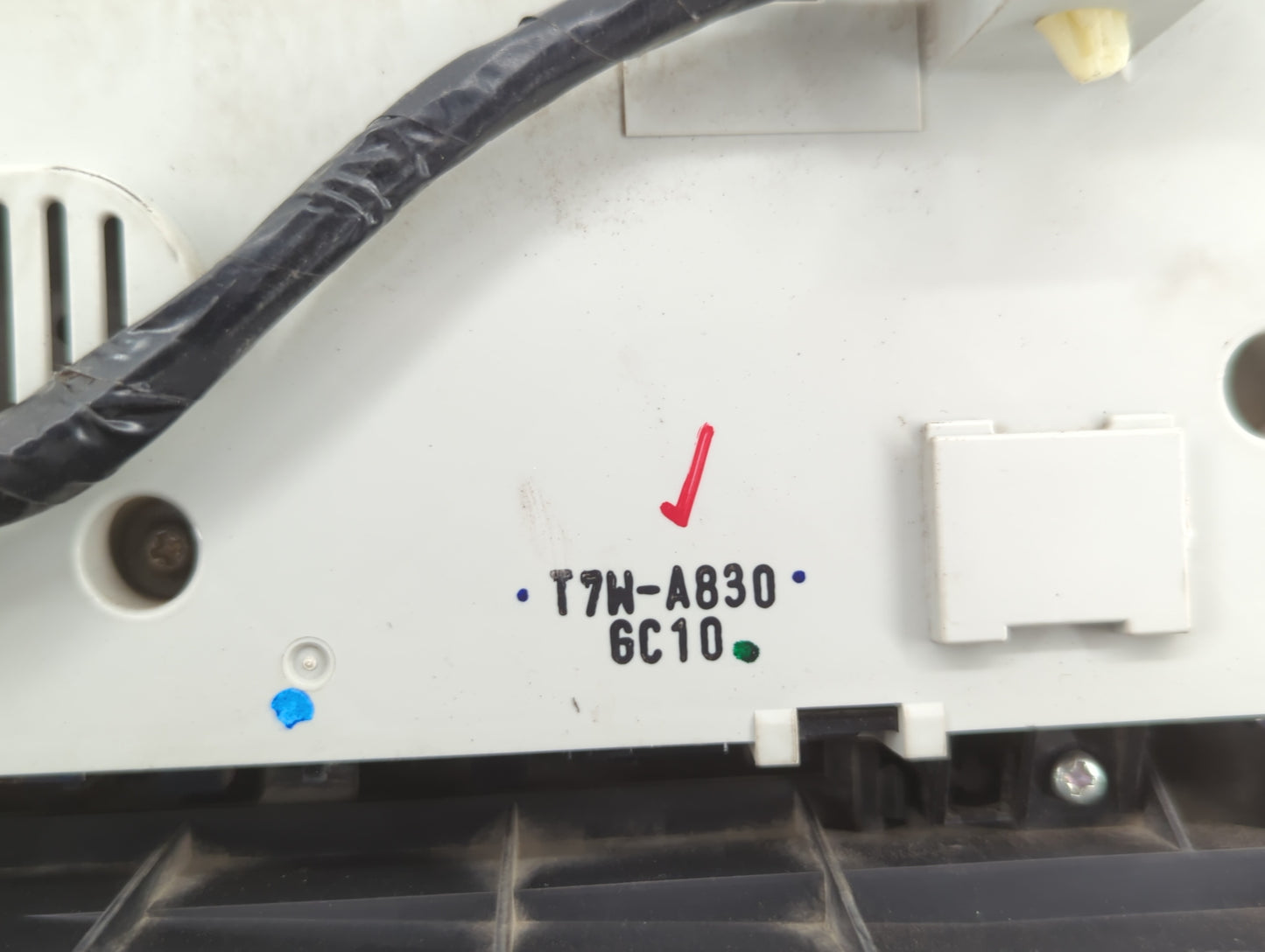 2016-2022 Honda Hr-V Climate Control Module Temperature AC/Heater Replacement P/N:79600-T7W-A840-M1 79600T7W A840M1 Fits OEM
