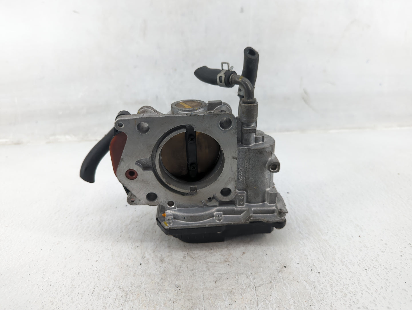 2016-2022 Honda Hr-V Throttle Body P/N:U22552151603 Fits Fits 2012 2013 2014 2015 2016 2017 2018 2019 2020 2021 2022 OEM Use