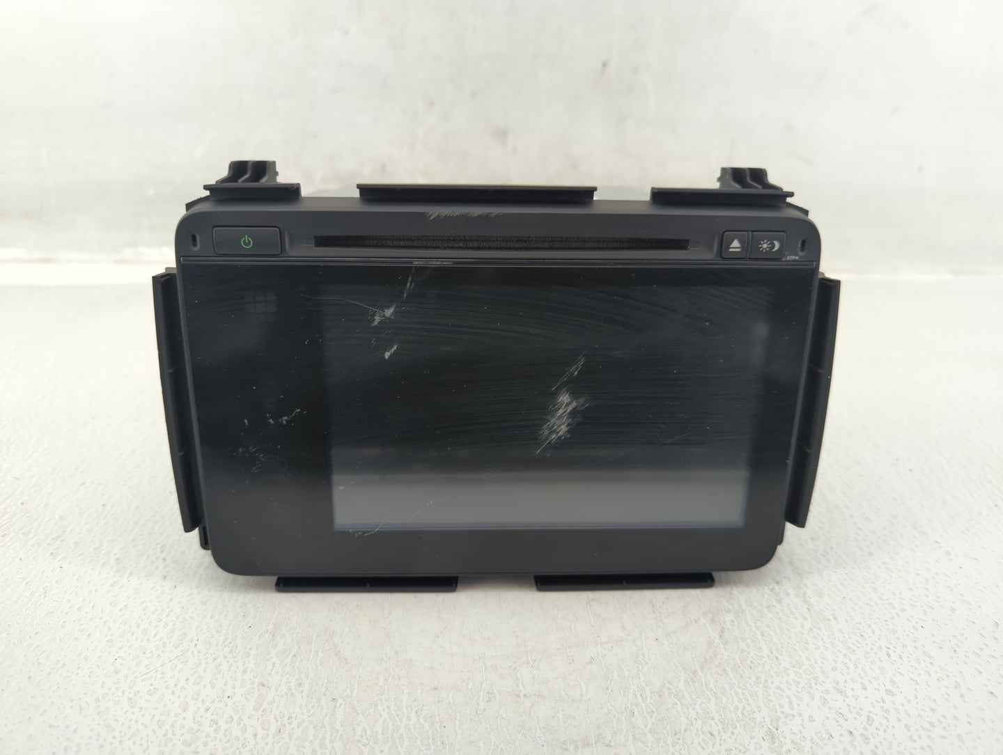 2017-2017 Honda Hr-v Am Fm Cd Player Radio Receiver - Oemusedautoparts1.com