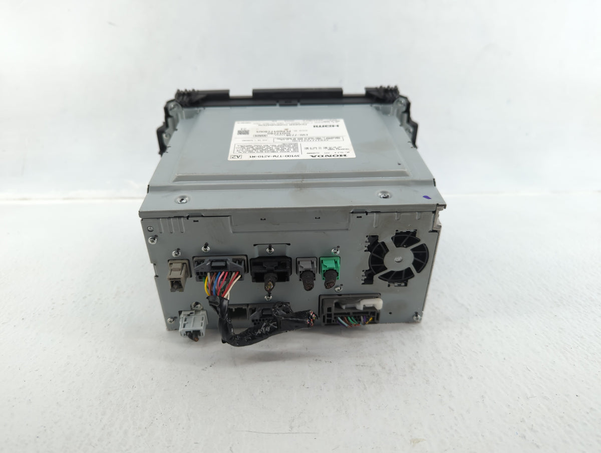 2017-2017 Honda Hr-v Am Fm Cd Player Radio Receiver 583055 - Oemusedautoparts1.com