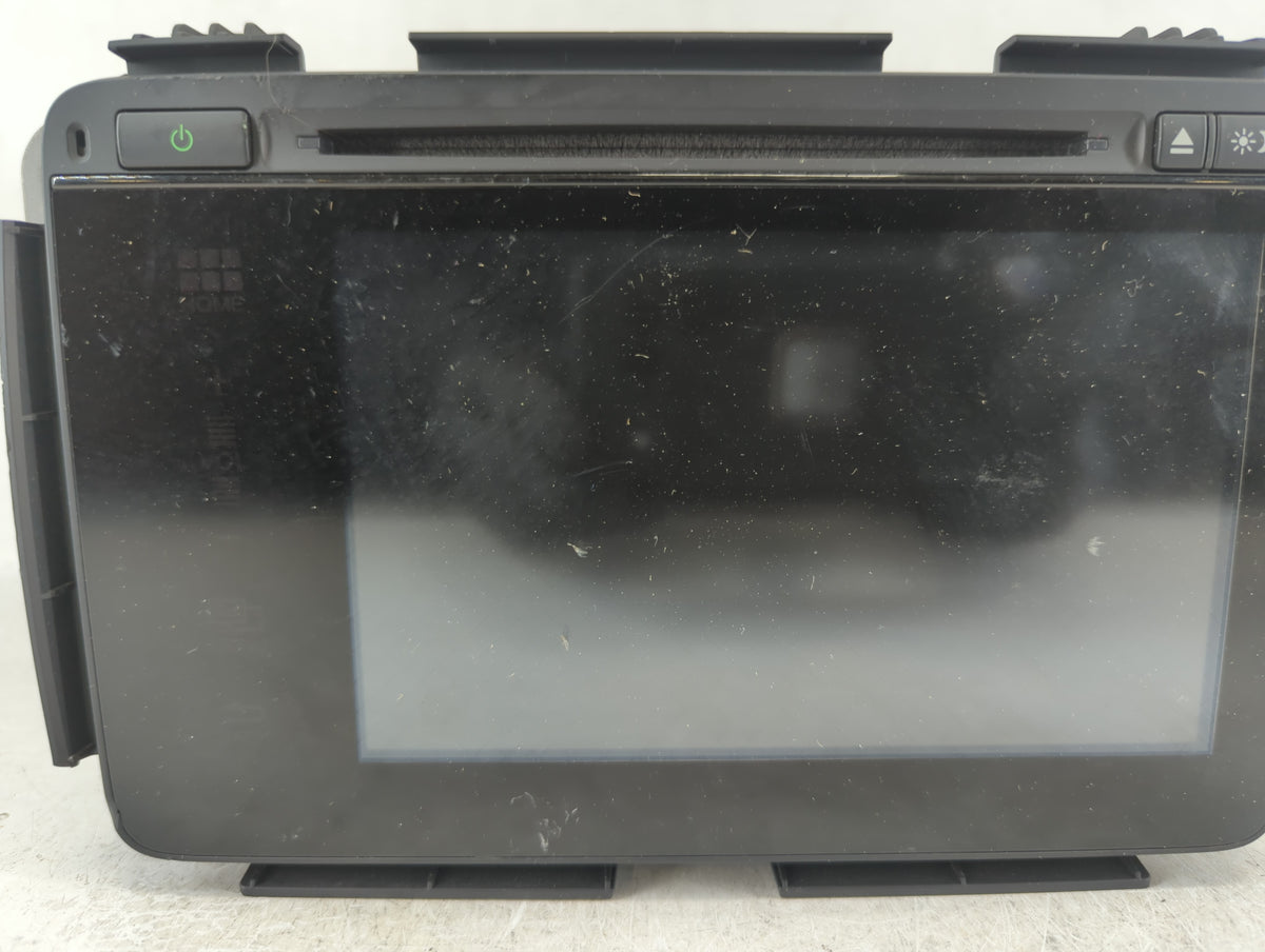 2017 Honda Hr-V Radio AM FM Cd Player Receiver Replacement P/N:39100-T7W-A210-M1 Fits OEM Used Auto Parts - Oemusedautoparts