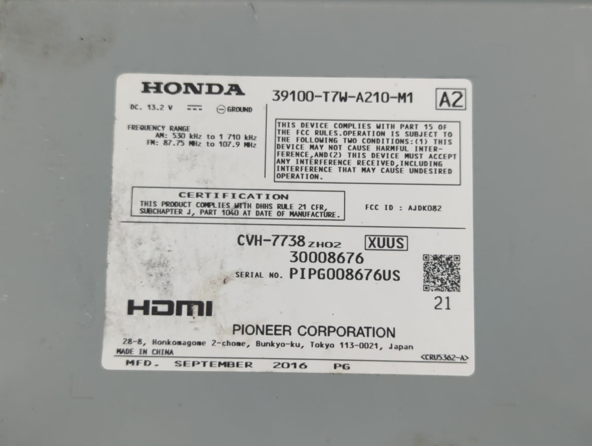 2017 Honda Hr-V Radio AM FM Cd Player Receiver Replacement P/N:39100-T7W-A210-M1 Fits OEM Used Auto Parts - Oemusedautoparts
