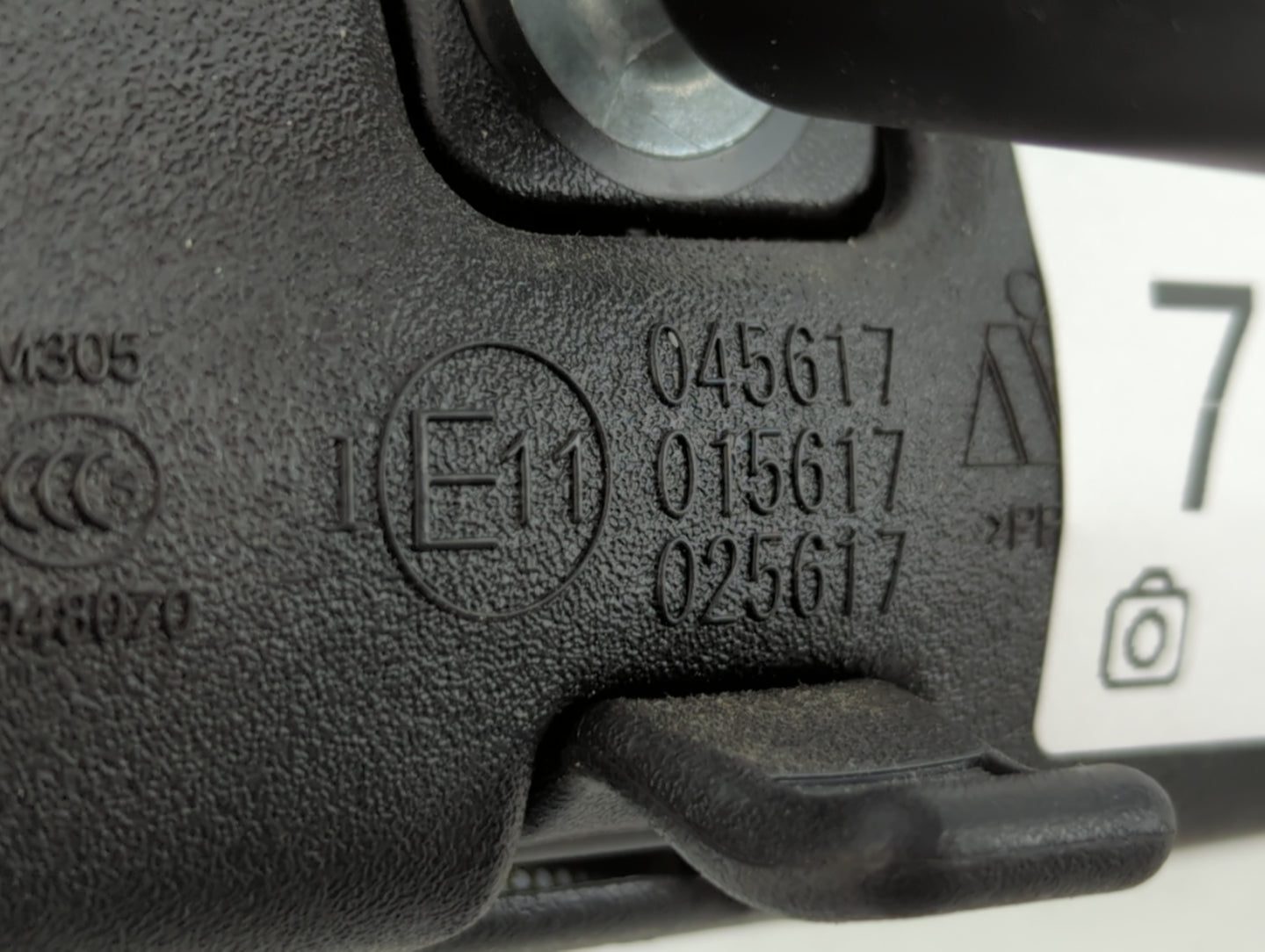 2016-2022 Honda Hr-V Interior Rear View Mirror Replacement OEM P/N:IE11045617 Fits Fits 2015 2016 2017 2018 2019 2020 2021 2