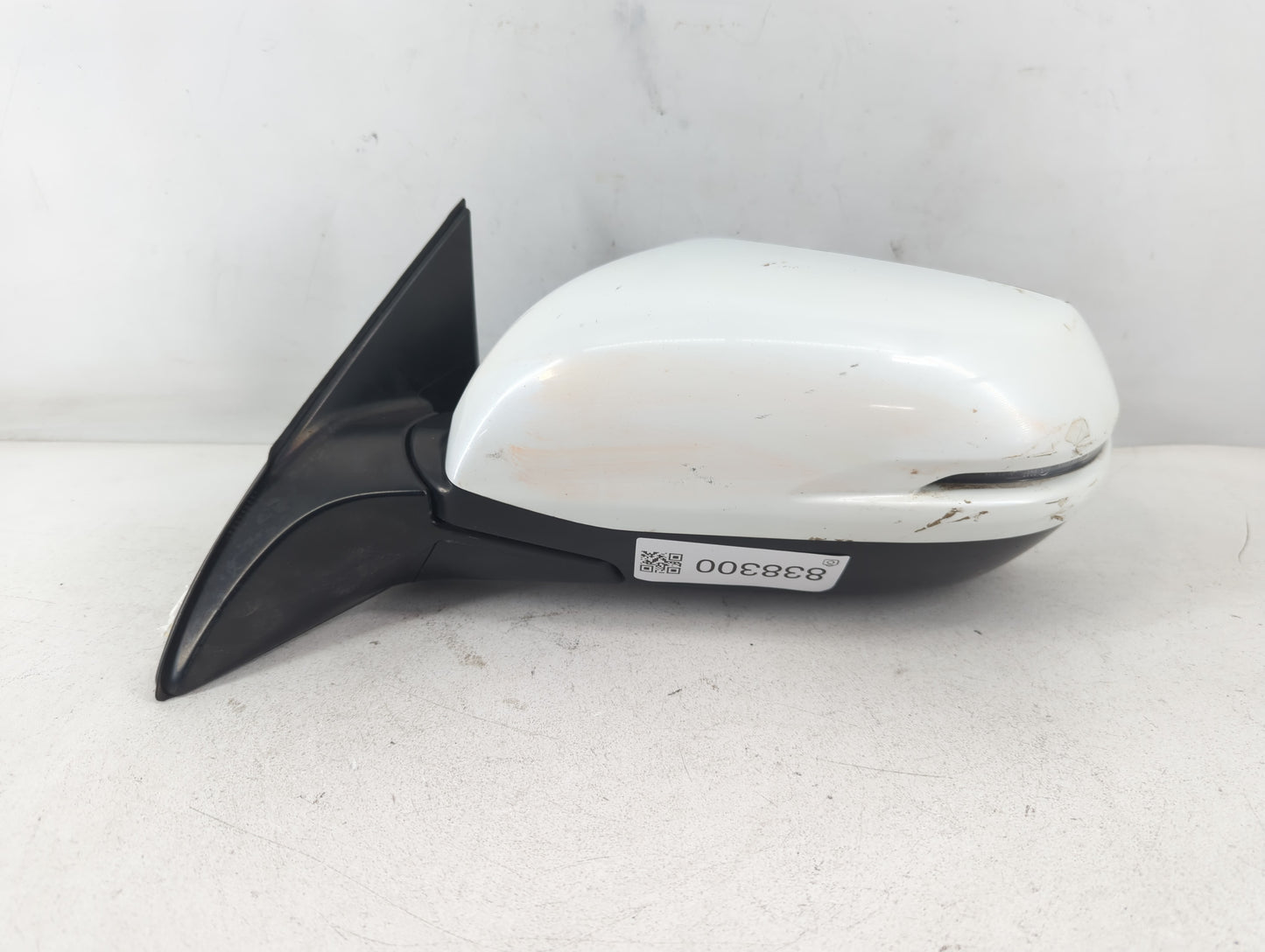 2017 Honda Hr-V Driver Side View Mirror - Left Door Mirror OEM Used - Oemusedautoparts1.com