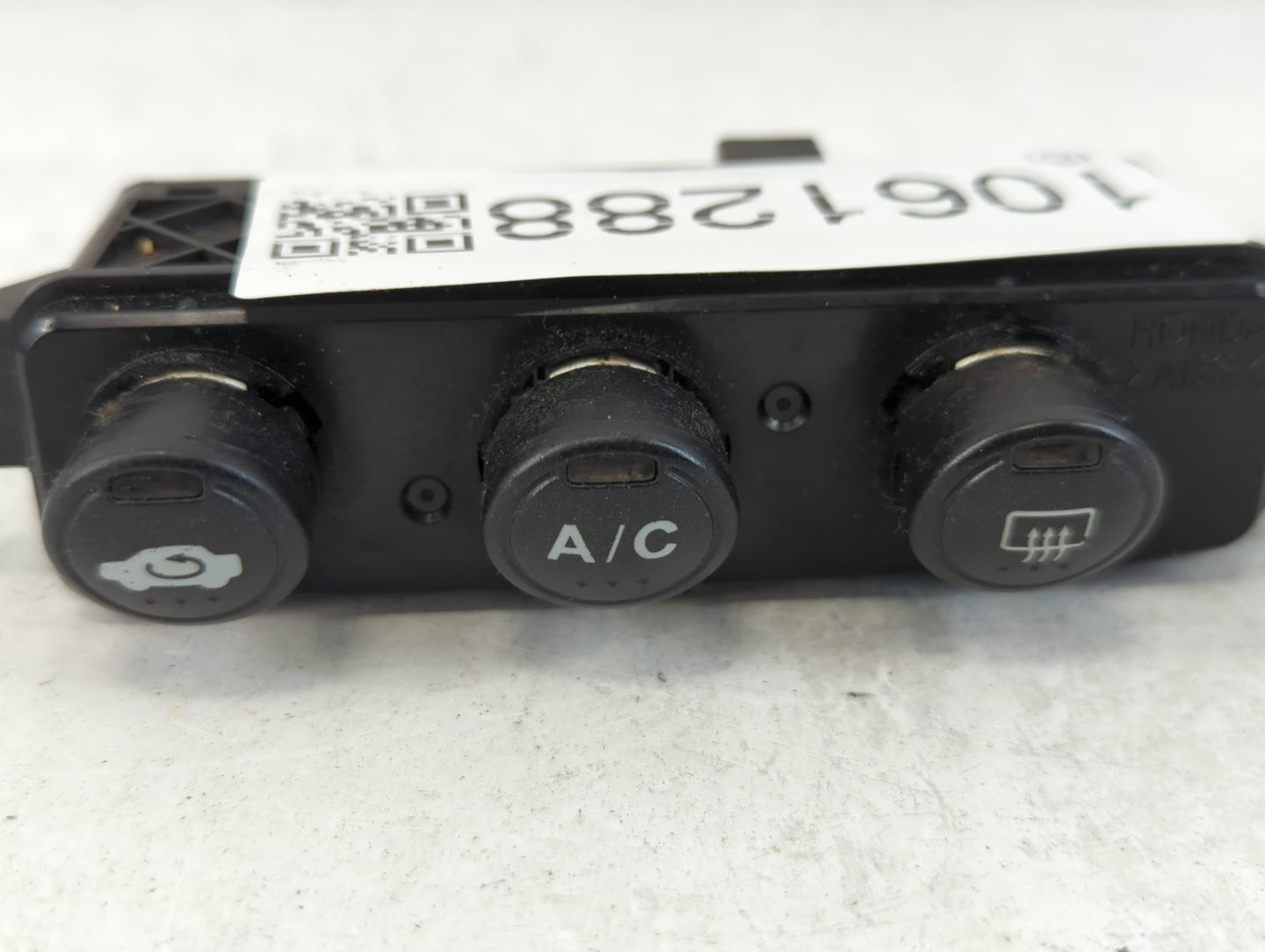 2011-2017 Honda Odyssey Climate Control Module Temperature AC/Heater Replacement P/N:NH-365L Fits OEM Used Auto Parts - Oemu