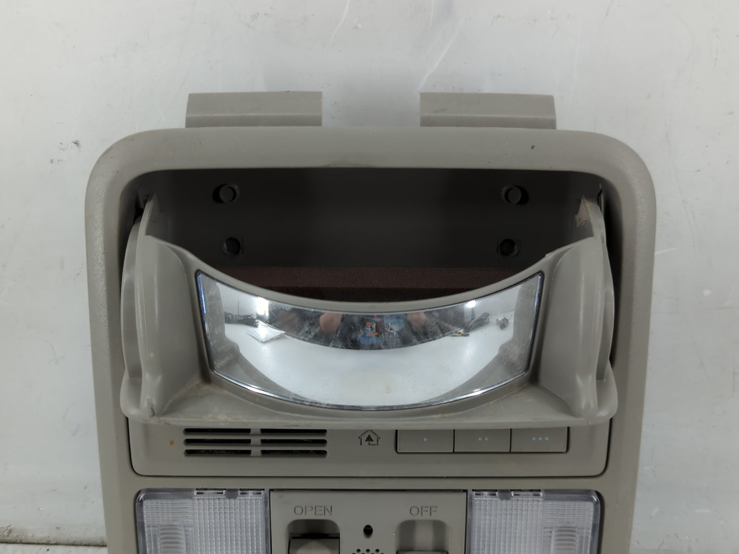2017 Honda Odyssey Overhead Roof Console - Oemusedautoparts1.com