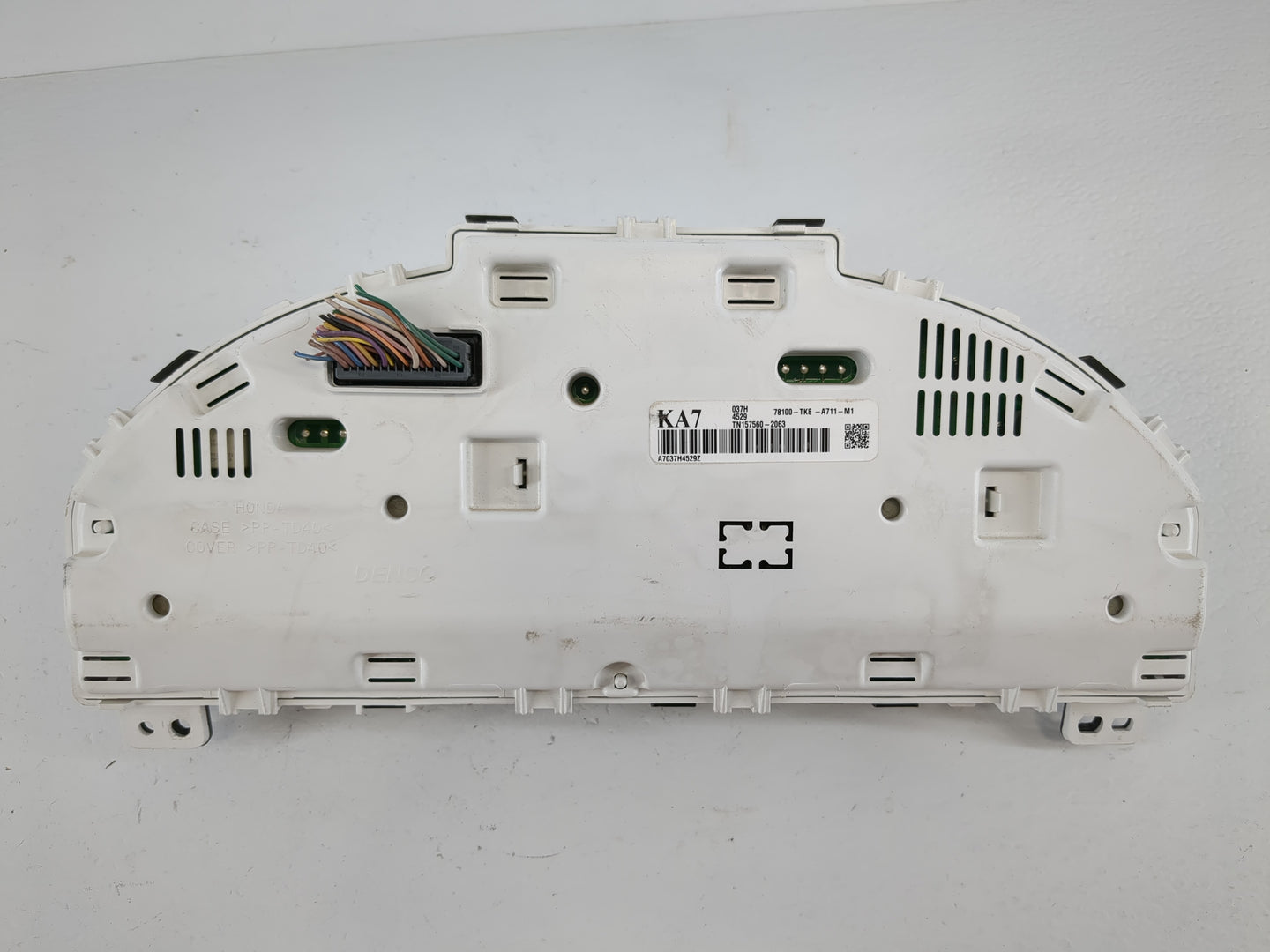 2014-2017 Honda Odyssey Instrument Cluster Speedometer Gauges P/N:78100-TK8-A711-M1 Fits Fits 2014 2015 2016 2017 OEM Used A