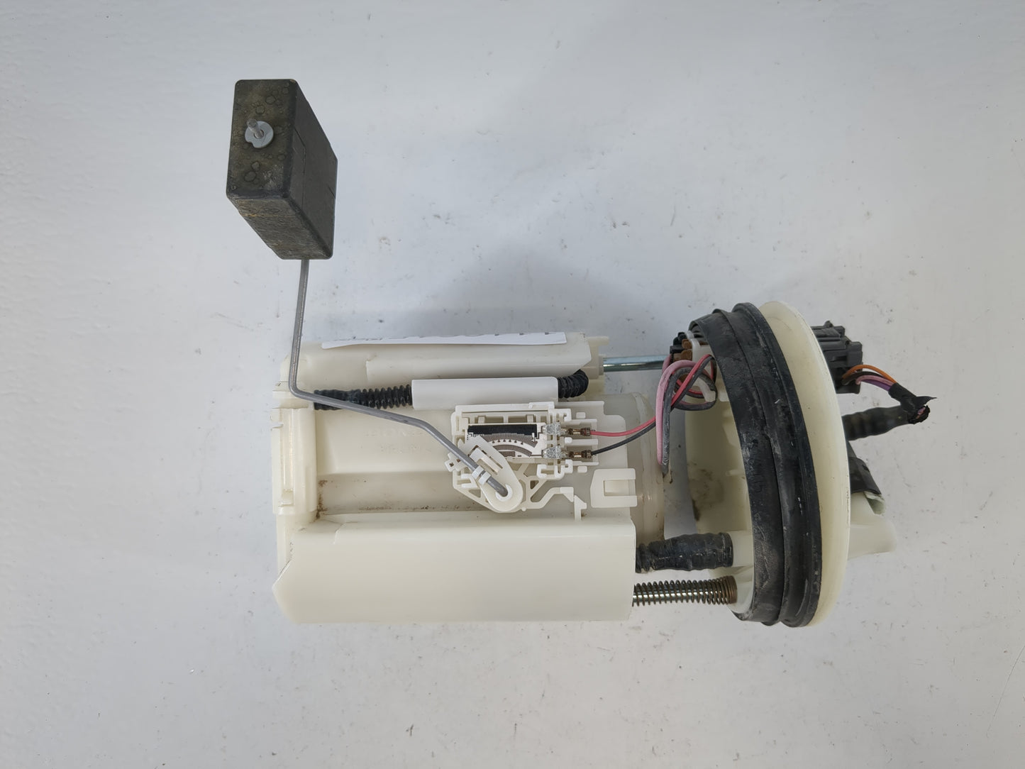 2014-2017 Honda Odyssey Electrical Gas Fuel Pump Assembly - Oemusedautoparts1.com