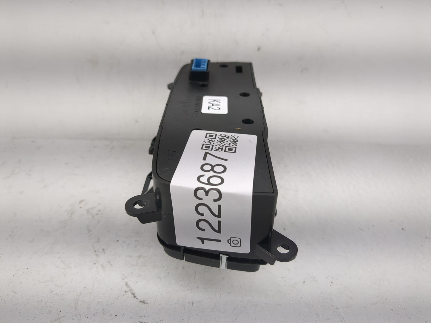 2014-2017 Honda Odyssey Radio Control Panel - Oemusedautoparts1.com