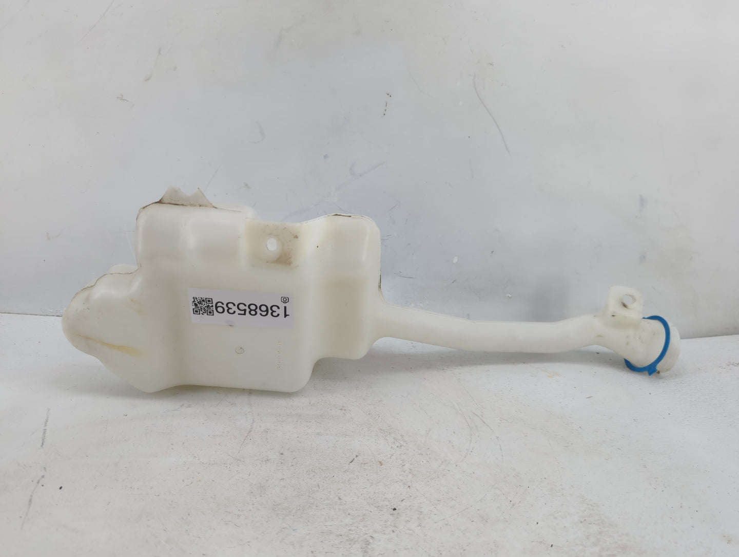 2011-2017 Honda Odyssey Windshield Washer Fluid Reservoir Bottle Oem - Oemusedautoparts1.com