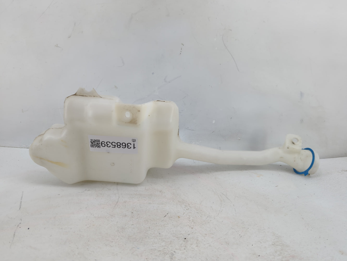 2011-2017 Honda Odyssey Windshield Washer Fluid Reservoir Bottle Oem - Oemusedautoparts1.com