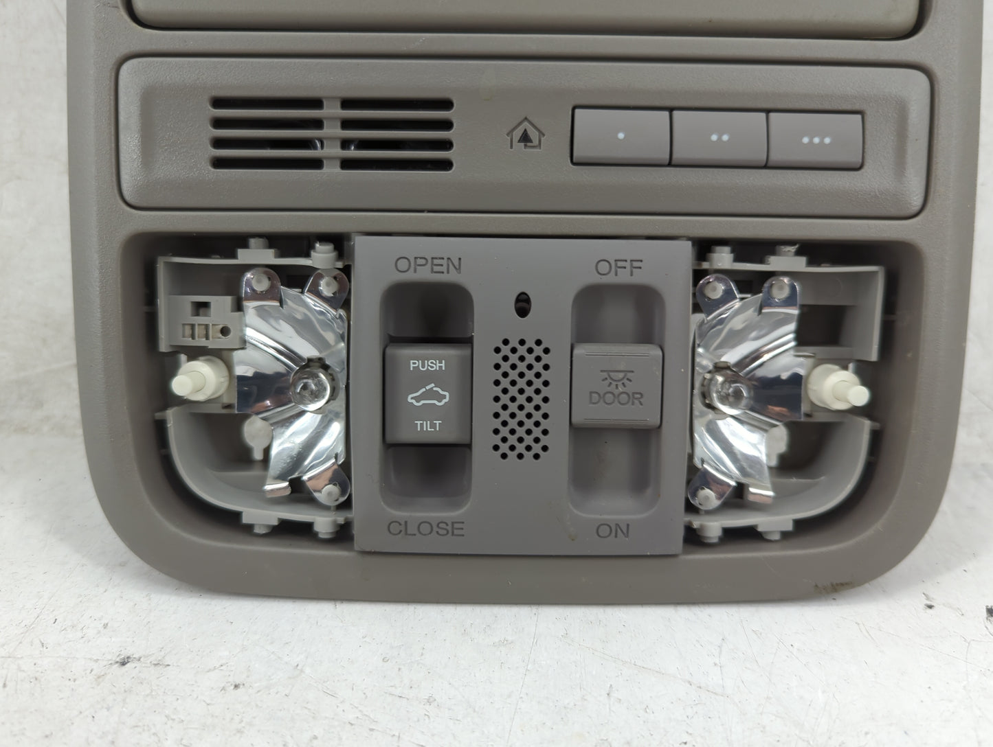 2017 Honda Odyssey Overhead Roof Console - Oemusedautoparts1.com