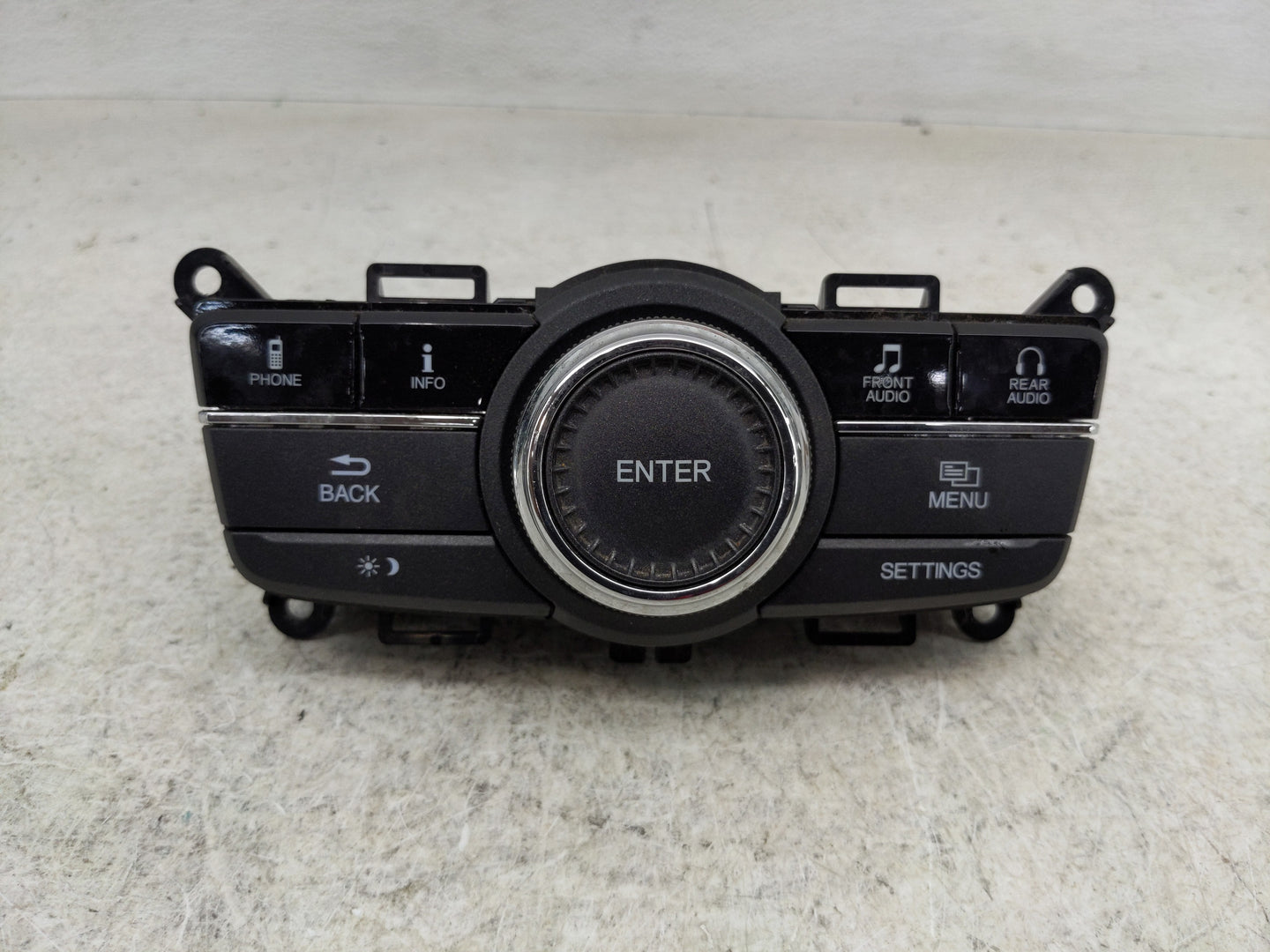 2014-2017 Honda Odyssey Radio Control Panel - Oemusedautoparts1.com