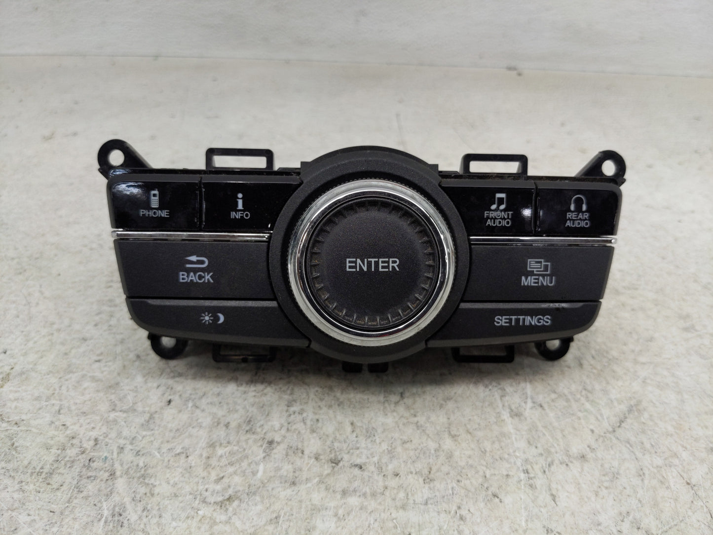 2014-2017 Honda Odyssey Radio Control Panel - Oemusedautoparts1.com