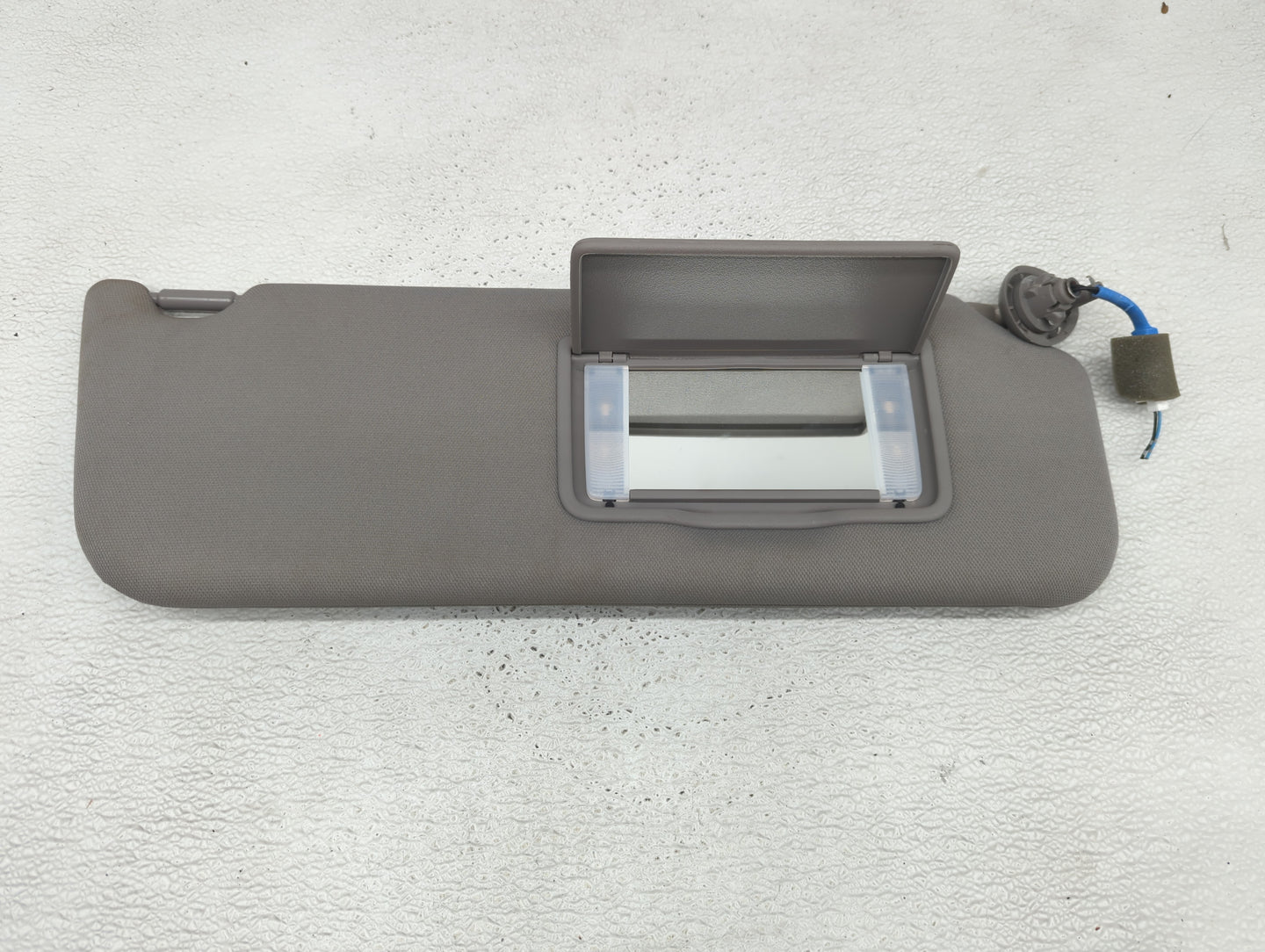 2011-2017 Honda Odyssey Sun Visor Shade Replacement Passenger Right Mirror Fits Fits 2011 2012 2013 2014 2015 2016 2017 OEM 