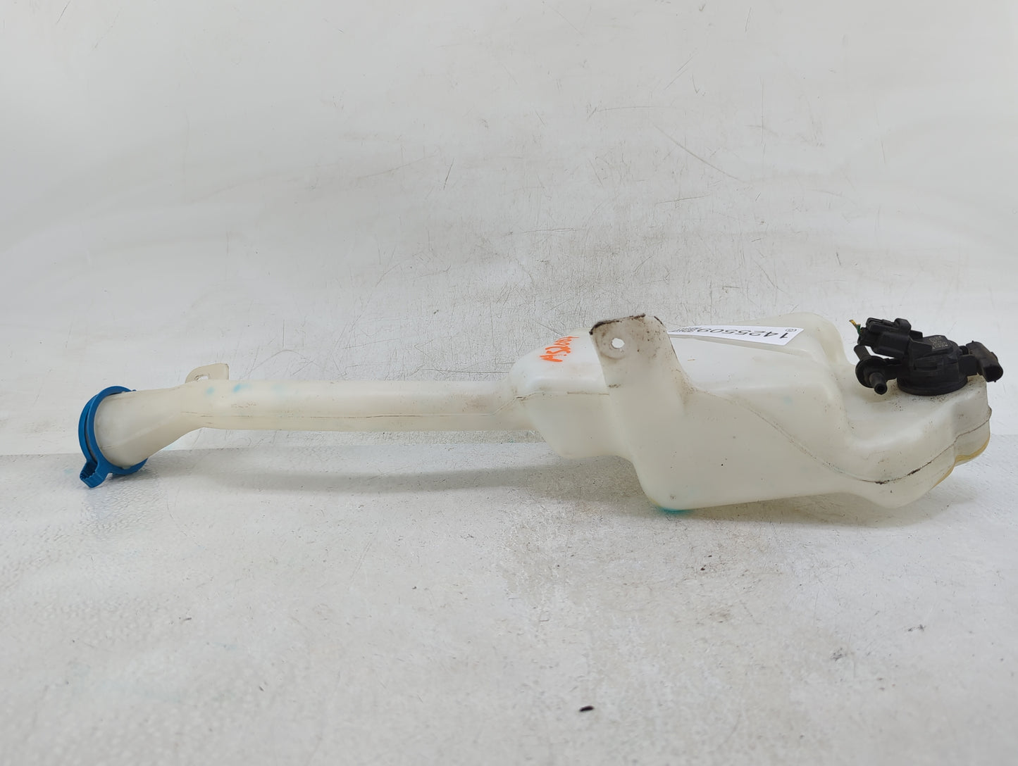 2011-2017 Honda Odyssey Windshield Washer Fluid Reservoir Bottle Oem - Oemusedautoparts1.com