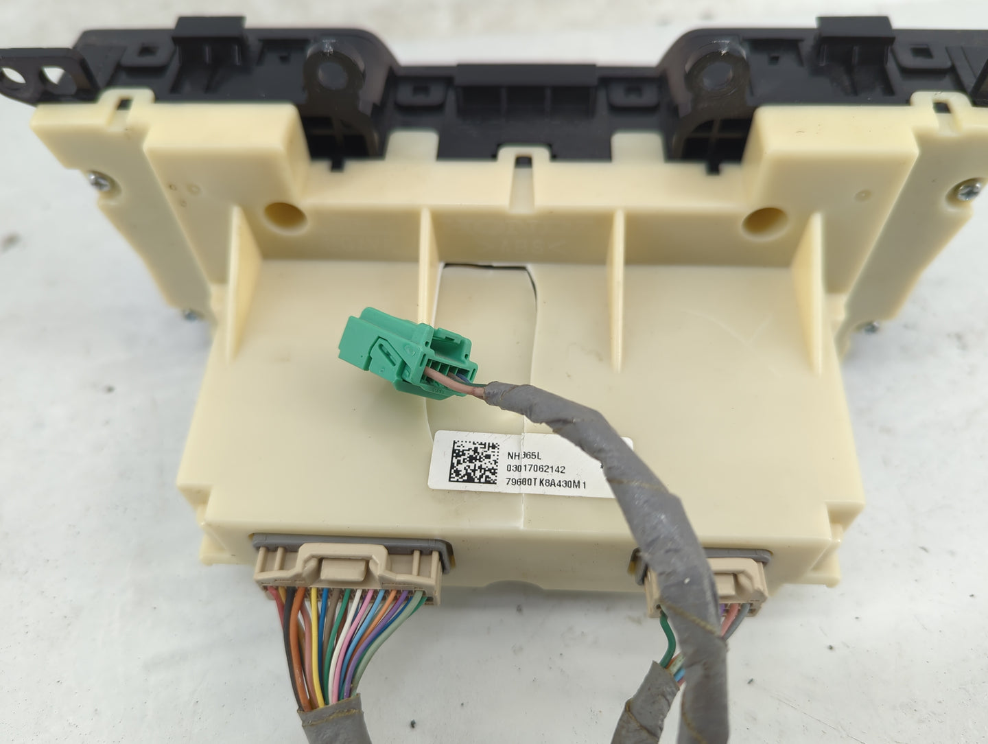 2011-2017 Honda Odyssey Climate Control Module Temperature AC/Heater Replacement P/N:79680TK8A430M1 Fits OEM Used Auto Parts
