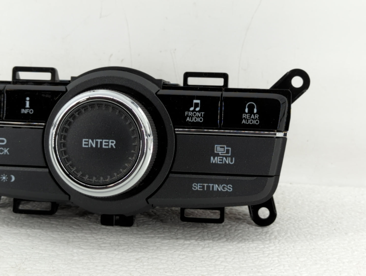 2014-2017 Honda Odyssey Radio Control Panel - Oemusedautoparts1.com