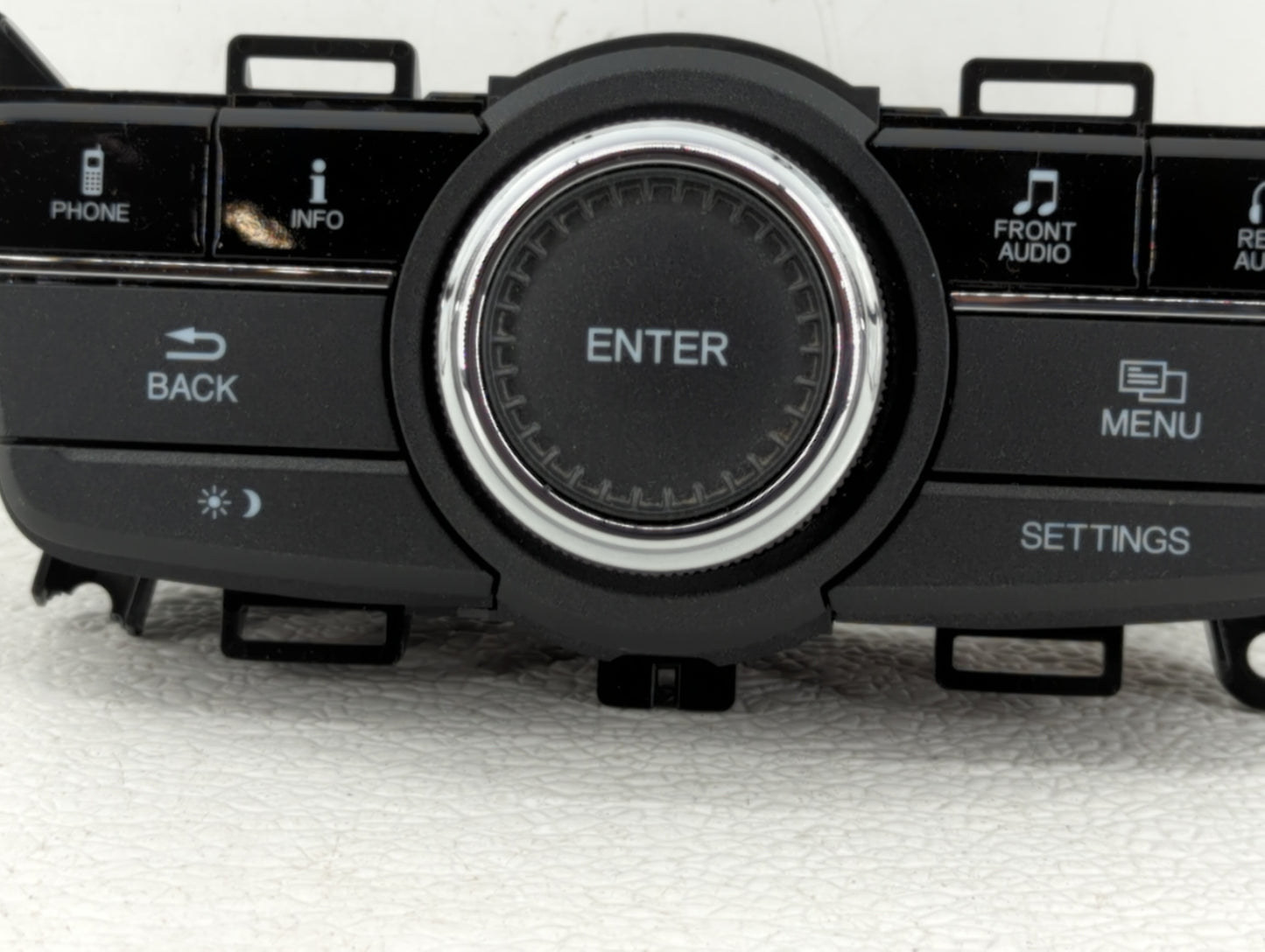 2014-2017 Honda Odyssey Radio Control Panel - Oemusedautoparts1.com