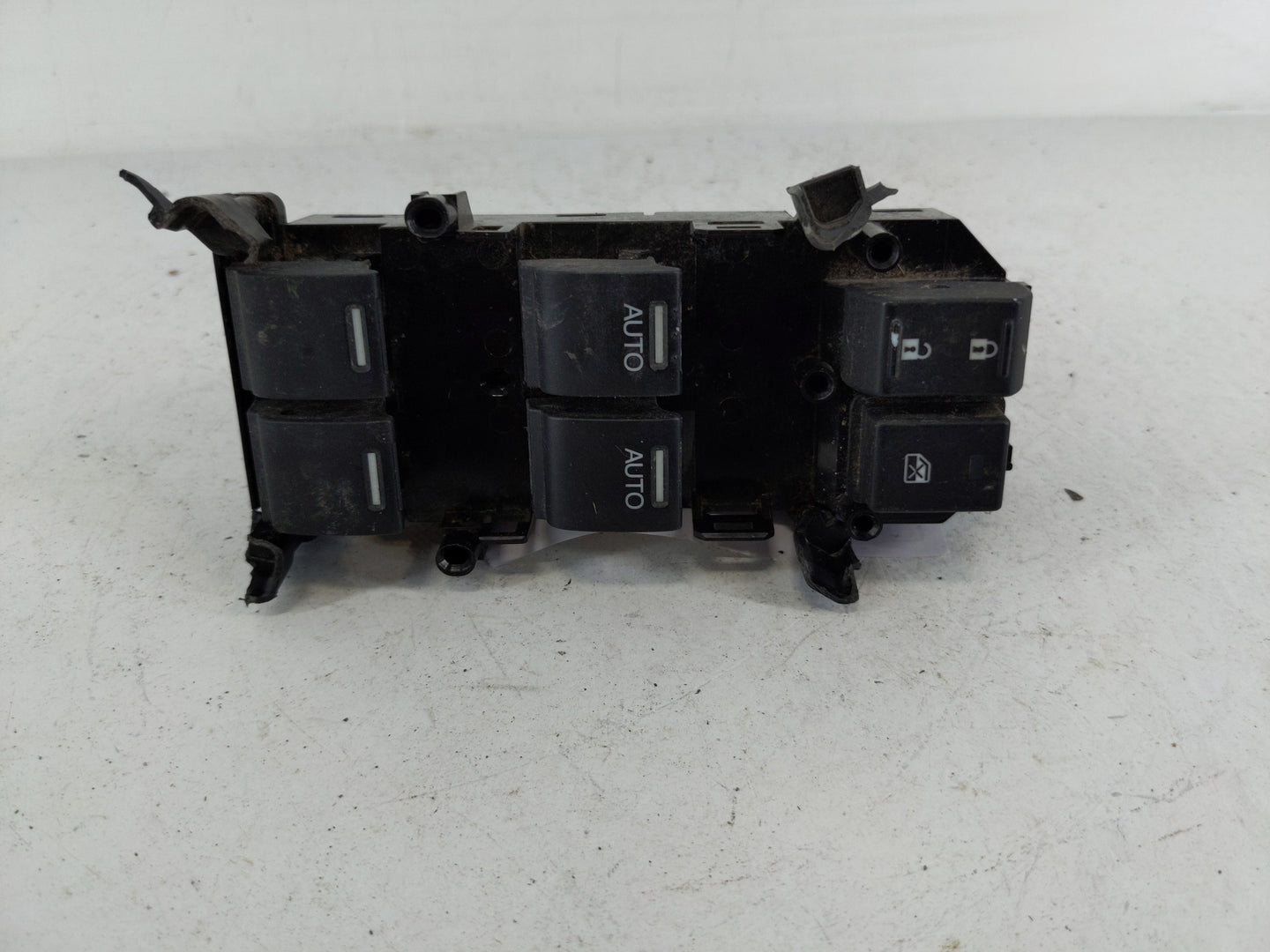 2016-2018 Honda Pilot Master Power Window Switch Replacement Driver Side Left P/N:41730037 Fits OEM Used Auto Parts - Oemuse