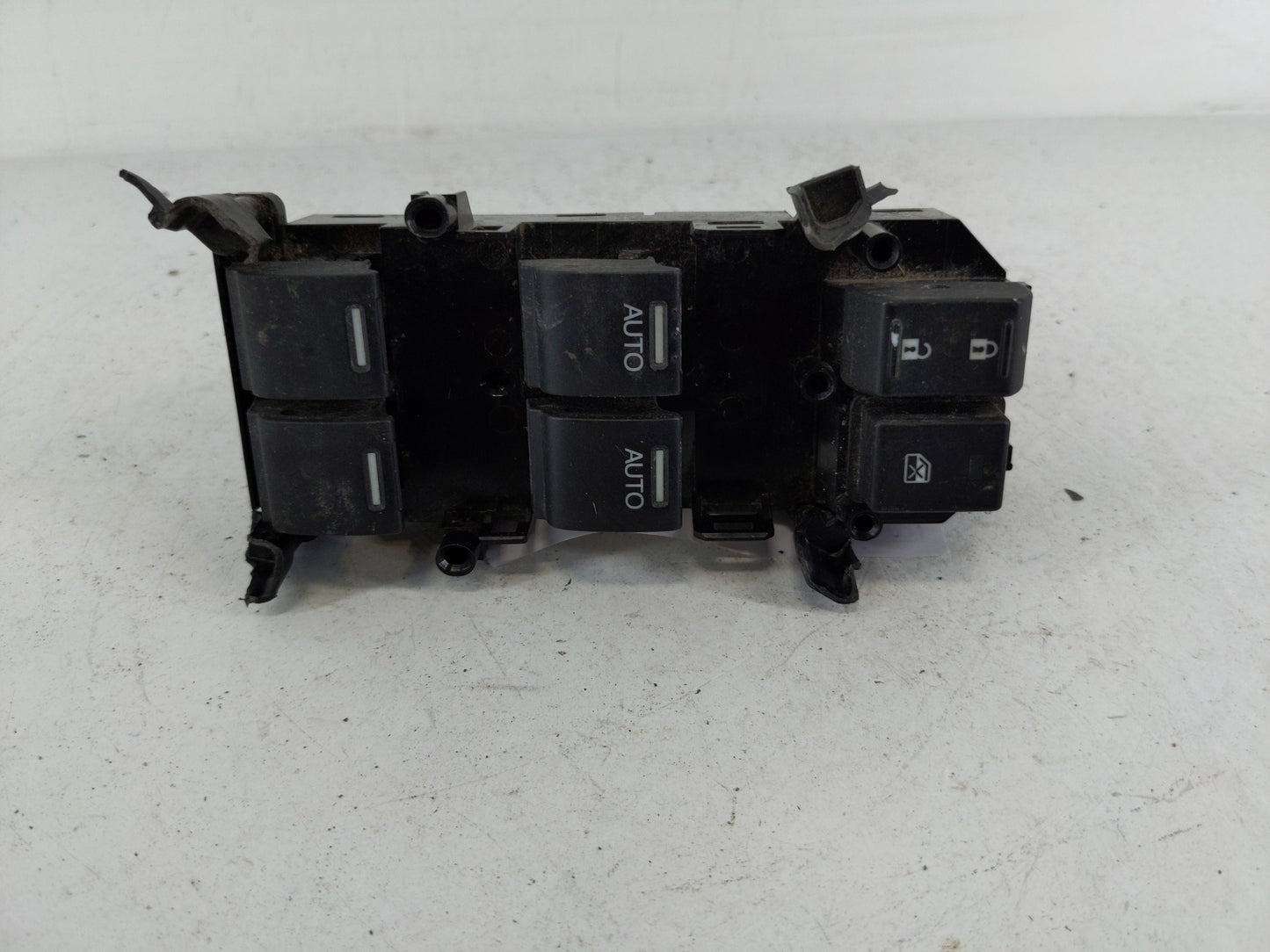 2016-2018 Honda Pilot Master Power Window Switch Replacement Driver Side Left P/N:41730037 Fits OEM Used Auto Parts - Oemuse