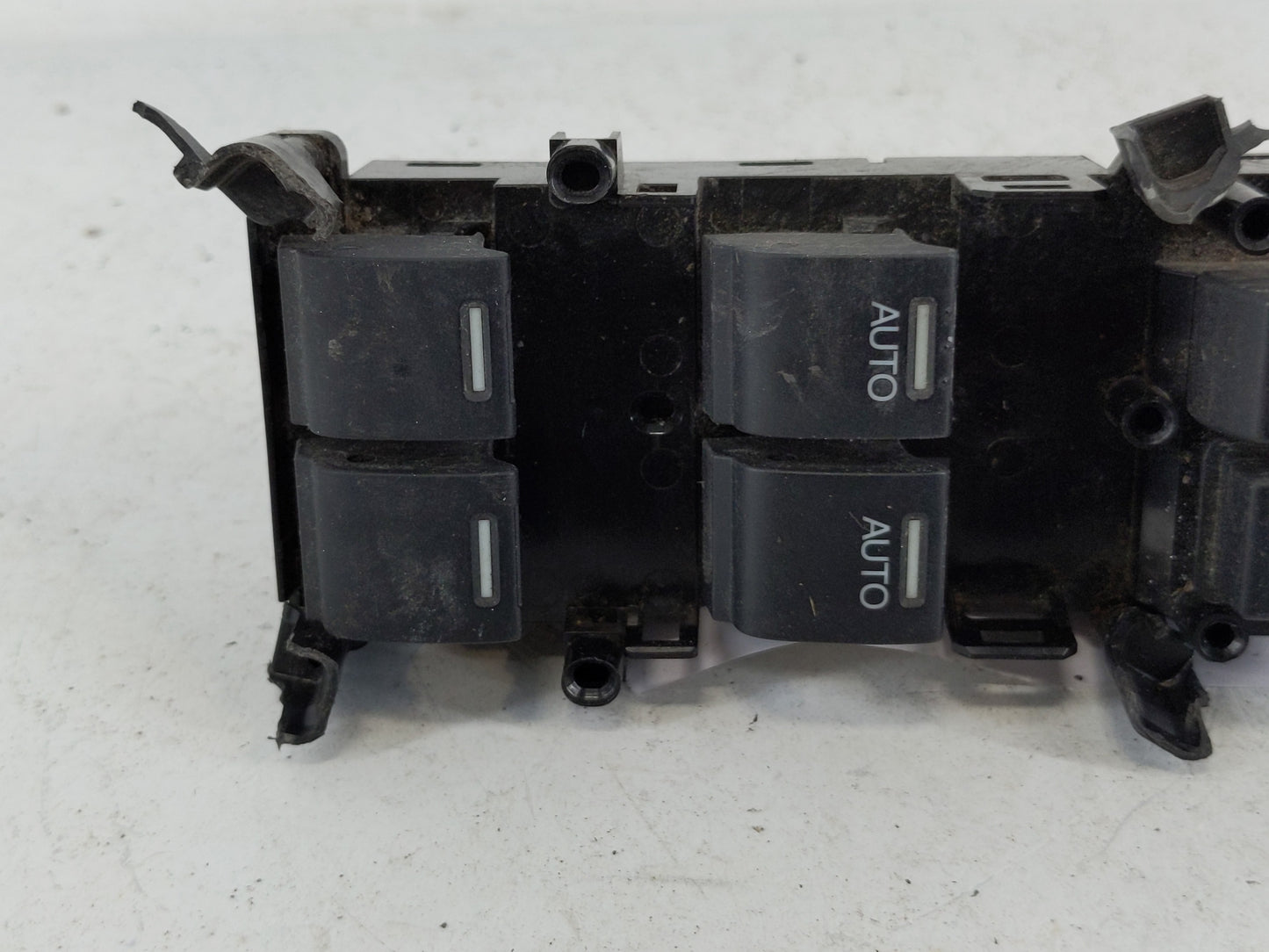2016-2018 Honda Pilot Master Power Window Switch Replacement Driver Side Left P/N:41730037 Fits OEM Used Auto Parts - Oemuse